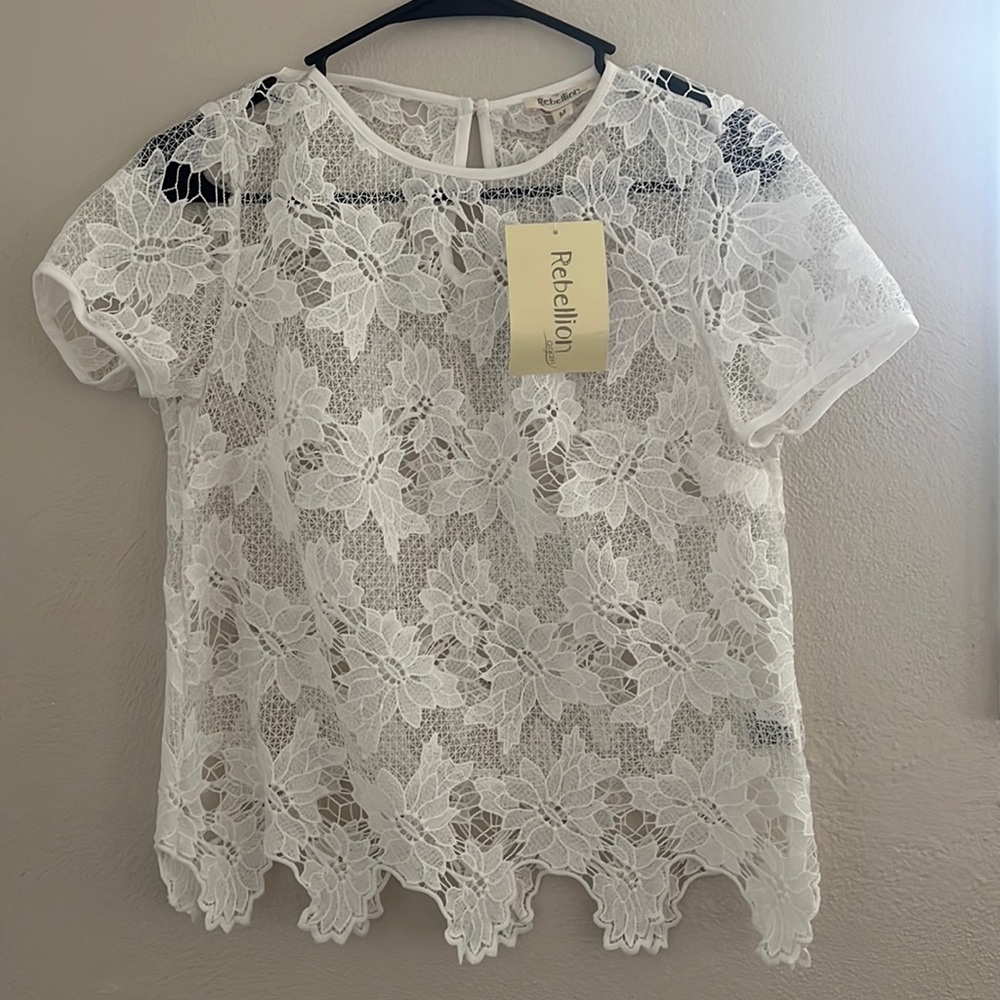 White lace shirt